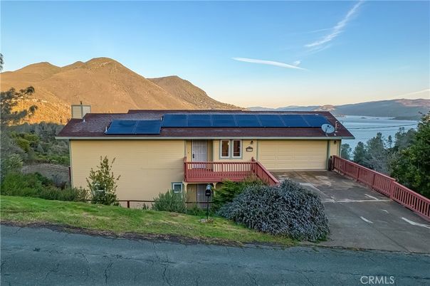 Attached, Exterior, Facade, Solar Panels, None