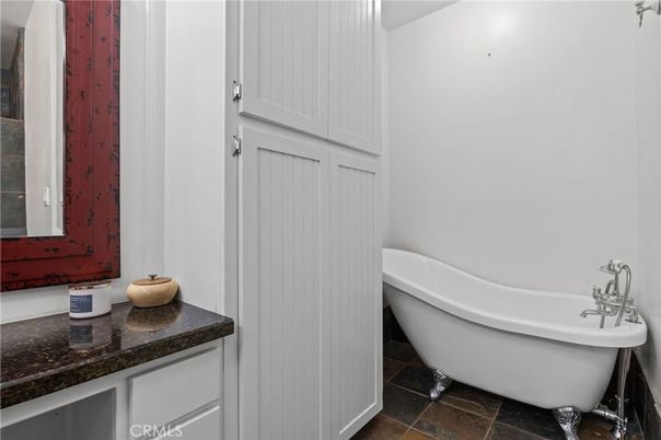 Bathroom, Free Standing Baths, Interior