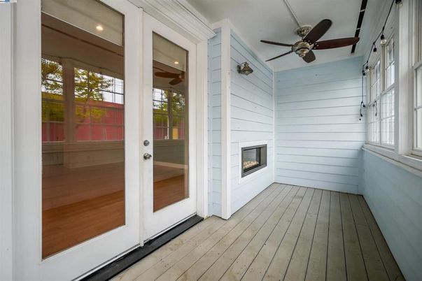 Exterior, Fireplace