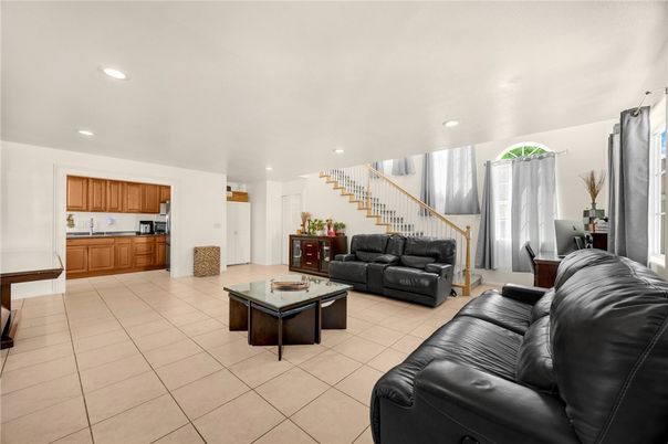 Interior, Kitchen, Living room, Recessed Lighting