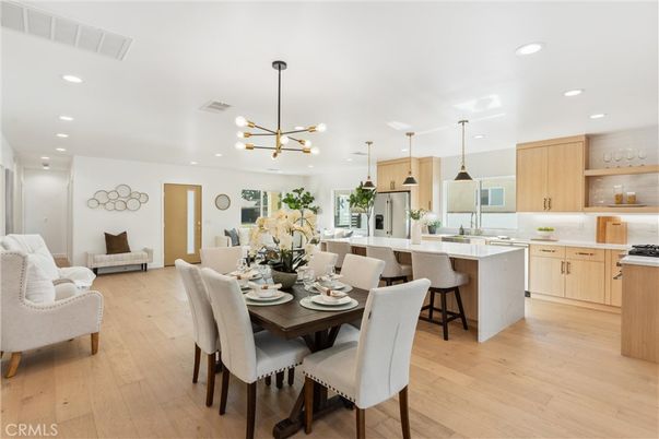 Dining room, Interior, Kitchen, Pendant Lights, Recessed Lighting, Stainless Steel Appliances, Wood Texture Flooring