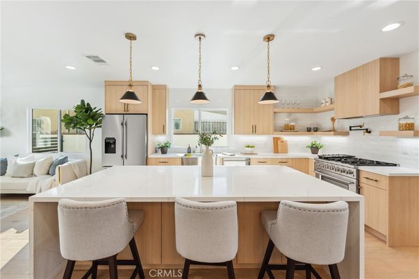 Interior, Kitchen, Pendant Lights, Recessed Lighting, Stainless Steel Appliances
