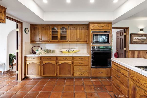Interior, Kitchen, Recessed Lighting, Tile Countertops