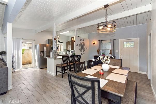 Chandelier, Dining room, Interior, Kitchen, Pendant Lights, Wood Texture Flooring