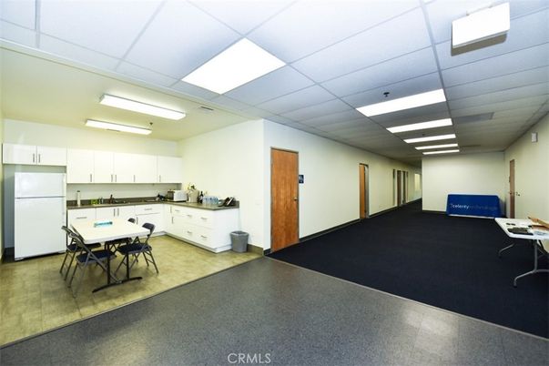 Dining room, Interior, Kitchen, Recessed Lighting