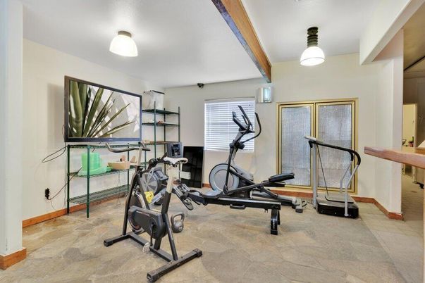 Fitness Equipment, Interior, Wooden Beams