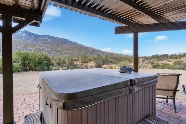 Exterior, Hot Tub