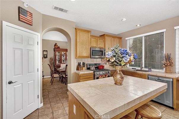 Dining room, Interior, Kitchen, Recessed Lighting