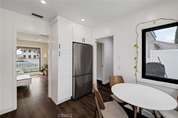 Dining room, Interior, Kitchen, Recessed Lighting, Wood Texture Flooring