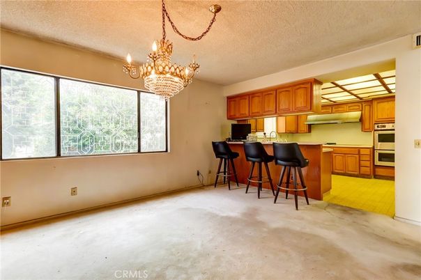 Chandelier, Interior, Kitchen