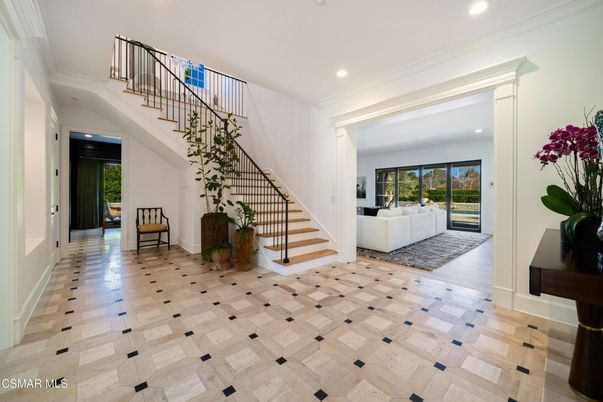 Interior, Recessed Lighting