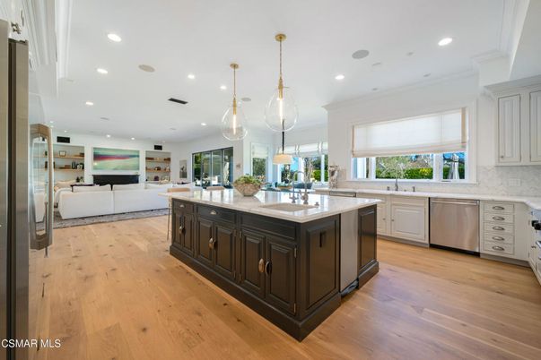 Interior, Kitchen, Living room, Pendant Lights, Recessed Lighting, Stainless Steel Appliances, Wood Texture Flooring