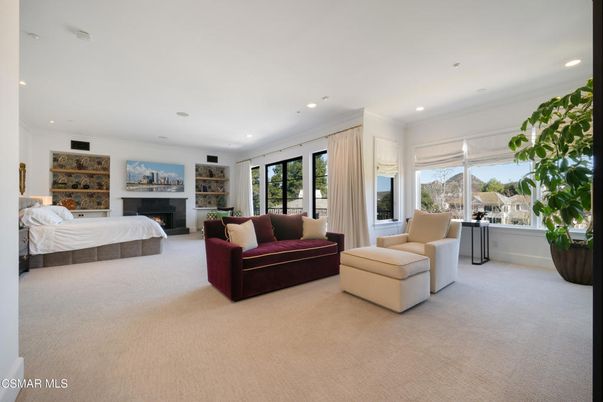 Fireplace, Interior, Living room, Recessed Lighting