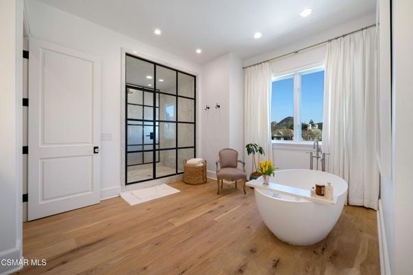 Bathroom, Free Standing Baths, Interior, Recessed Lighting, Wood Texture Flooring
