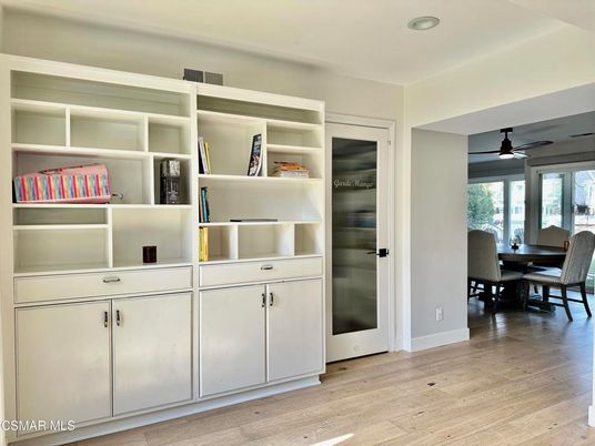 Dining room, Interior, Recessed Lighting, Wood Texture Flooring