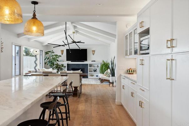 Fireplace, Interior, Living room, Pendant Lights, Recessed Lighting, Wood Texture Flooring
