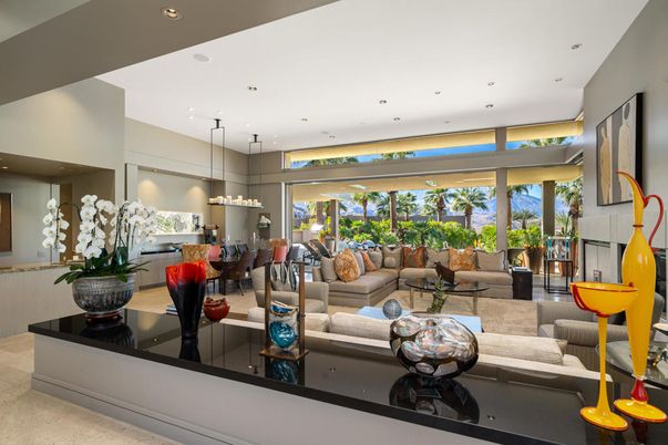 Dining room, Interior, Living room, Pendant Lights, Recessed Lighting