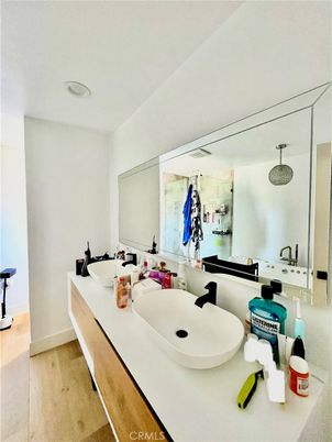 DE Listing image placeholder