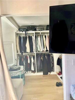 Interior, Walk-in Closets, Wood Texture Flooring