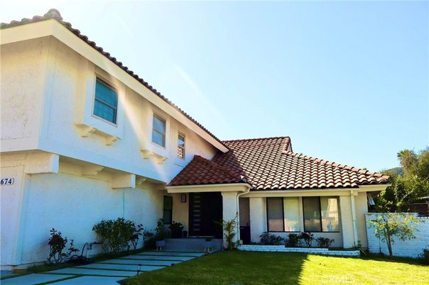 Backyard, Exterior, Facade, Mediterranean