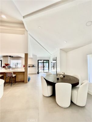 Dining room, Interior, Kitchen, Recessed Lighting