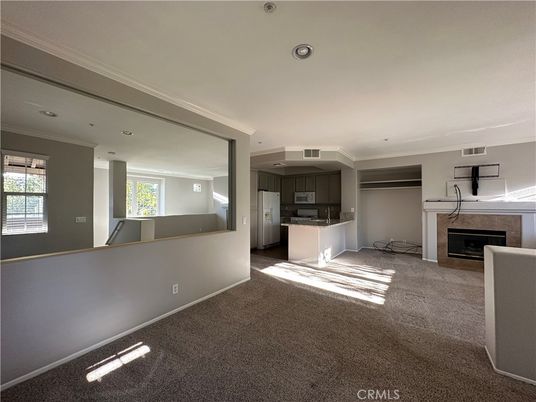Empty room, Fireplace, Interior, Kitchen, Recessed Lighting