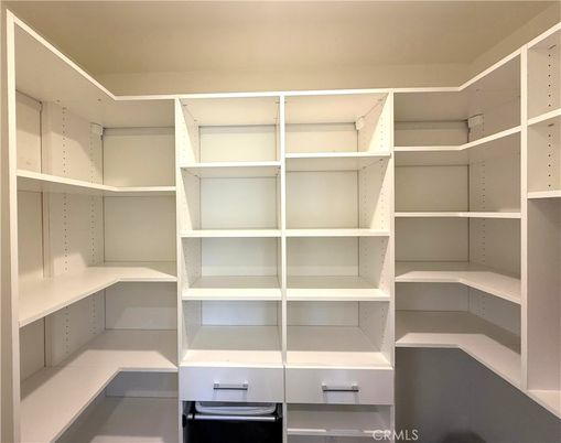Interior, Walk-in Closets