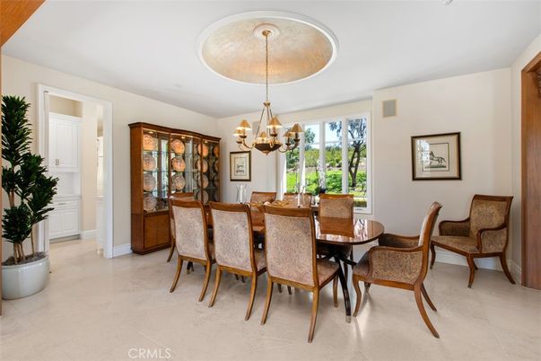 Chandelier, Dining room, Interior
