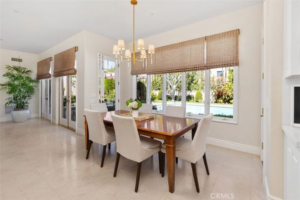Chandelier, Dining room, Interior, Pendant Lights