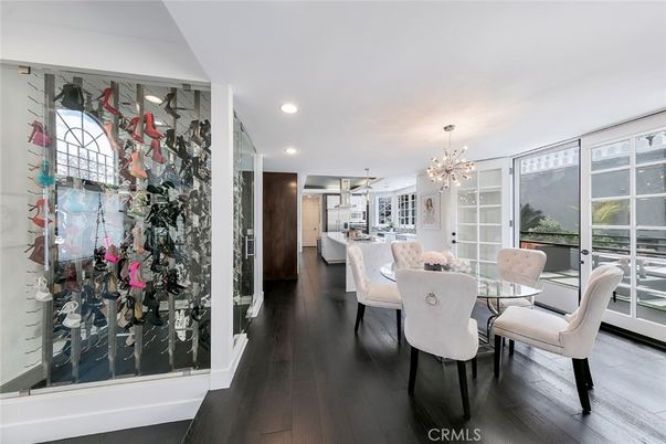 Dining room, Interior, Pendant Lights, Recessed Lighting, Wood Texture Flooring