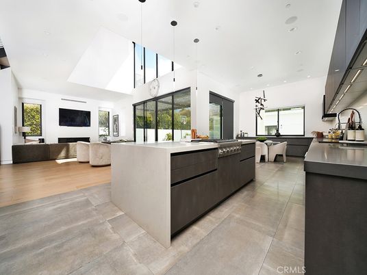Interior, Kitchen, Living room, Pendant Lights, Recessed Lighting, Wood Texture Flooring