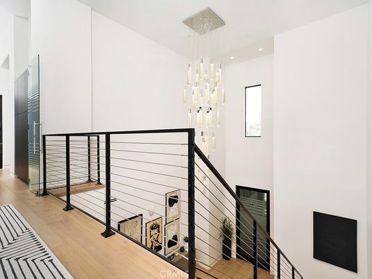 Interior, Pendant Lights, Recessed Lighting, Wood Texture Flooring