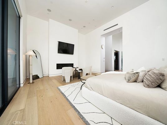 Bedroom, Fireplace, Interior, Recessed Lighting, Wood Texture Flooring