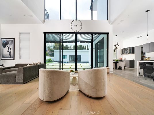 Dining room, Interior, Kitchen, Living room, Pendant Lights, Recessed Lighting, Wood Texture Flooring
