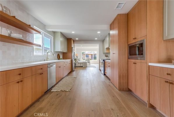 Interior, Kitchen, Recessed Lighting, Wood Texture Flooring