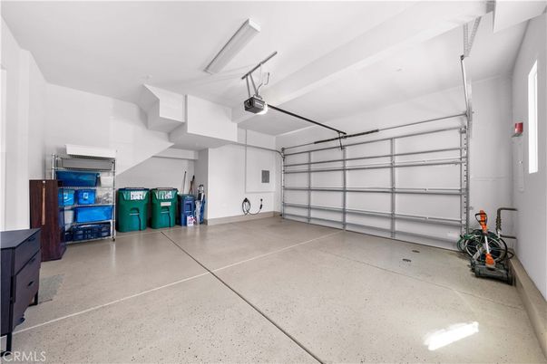 Garage, Interior