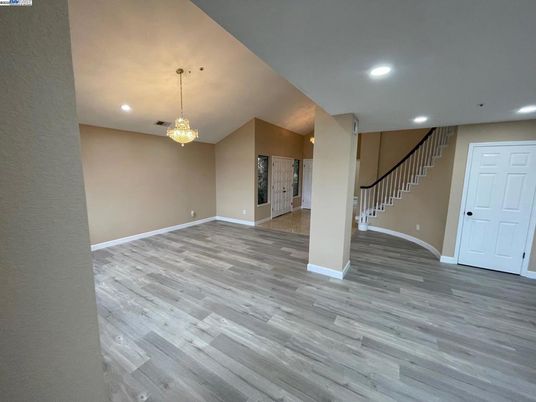 Empty room, Interior, Pendant Lights, Recessed Lighting, Wood Texture Flooring