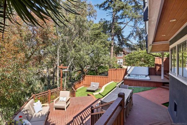 Exterior, Hot Tub
