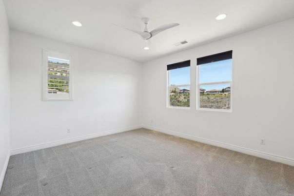 Empty room, Interior, Recessed Lighting, Water