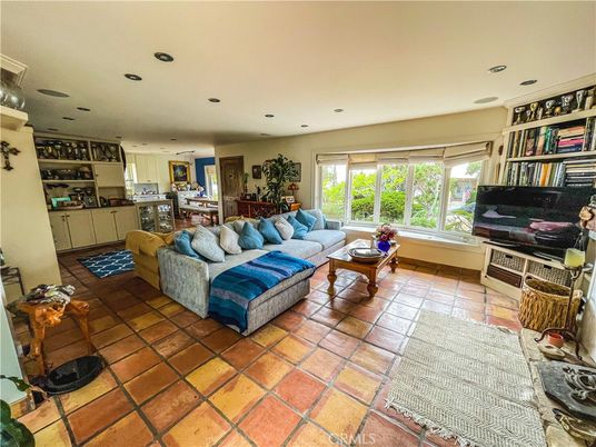 Interior, Kitchen, Living room, Recessed Lighting