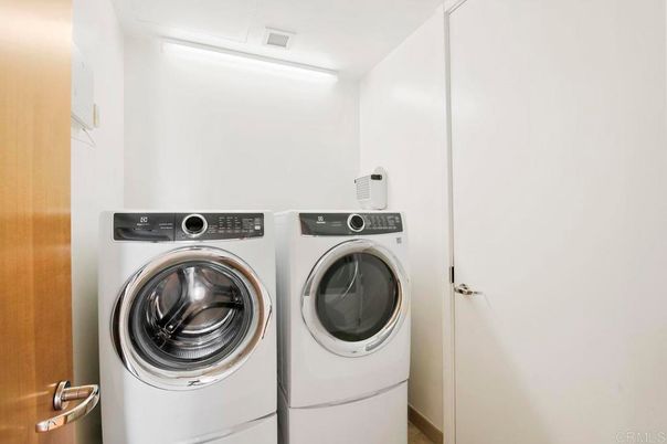 Interior, Utility Closets, Washer