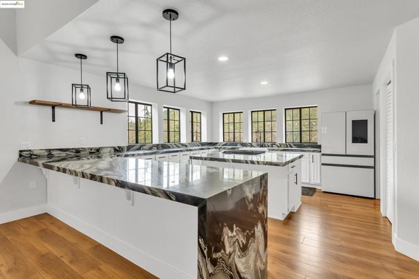 Interior, Kitchen, Pendant Lights, Recessed Lighting, Wood Texture Flooring