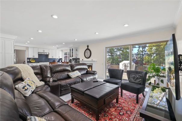 Interior, Kitchen, Living room, Recessed Lighting