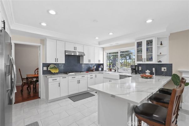 Dining room, Interior, Kitchen, Recessed Lighting, Stainless Steel Appliances