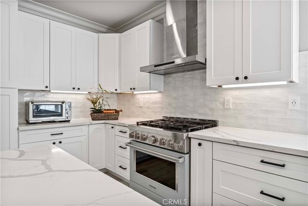 Interior, Kitchen, Stainless Steel Appliances
