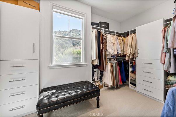Interior, Walk-in Closets