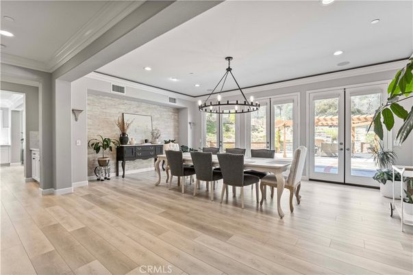 Chandelier, Dining room, Interior, Pendant Lights, Recessed Lighting, Wood Texture Flooring