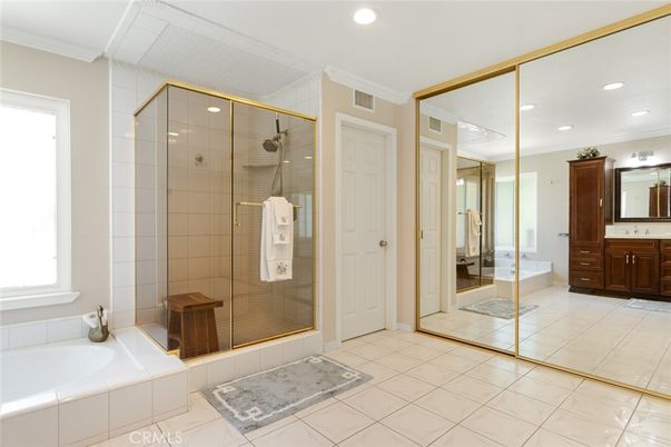 Bathroom, Glass Shower, Interior, Recessed Lighting, Tile Countertops
