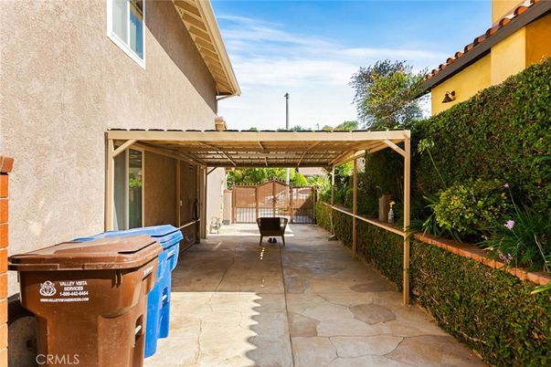 Exterior, Hot Tub
