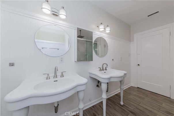 Bathroom, Dual Sink Vanities, Interior, Wood Texture Flooring